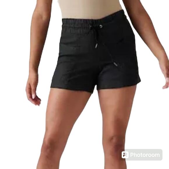 Athleta Cabo 100% Linen 4" Shorts in Black Women's Size 14 - Picture 1 of 13